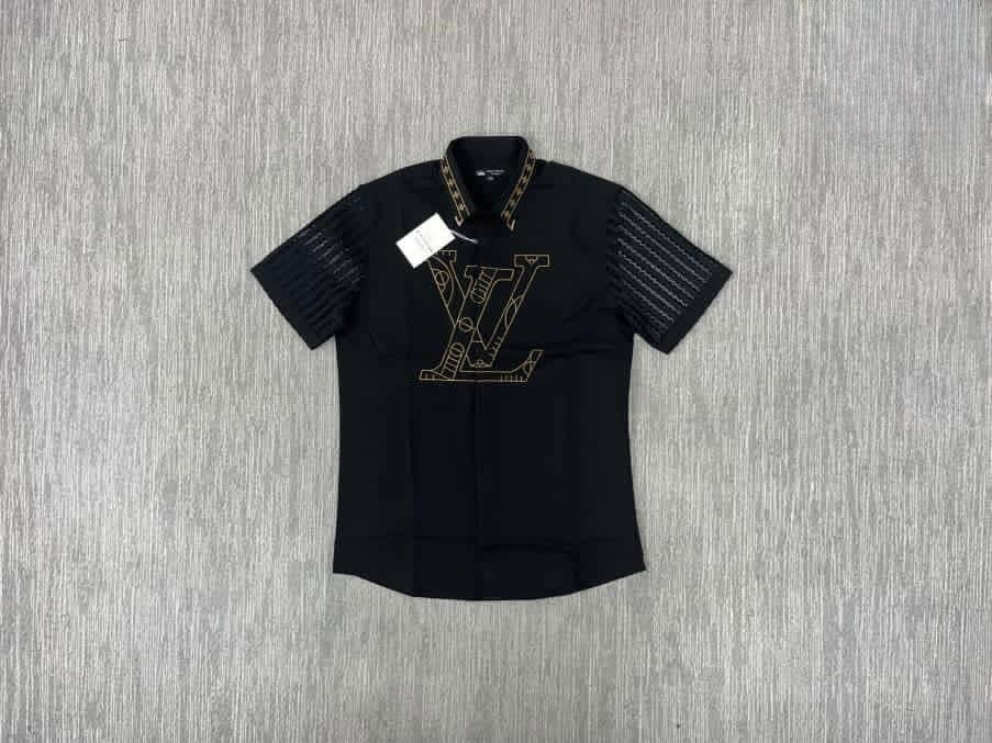 Chemise noire élégante pour hommes