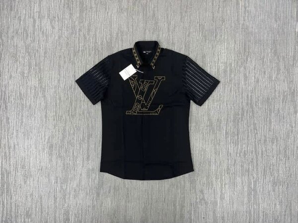 Chemise noire élégante pour hommes