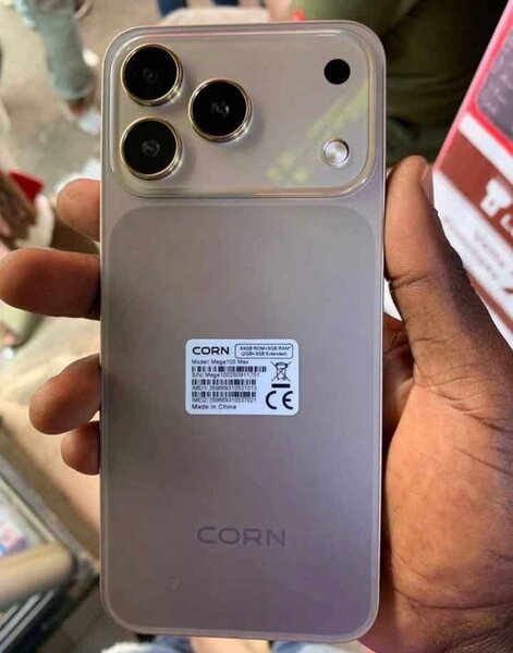 CORN Mega 100 Max - Smartphone Débloqué