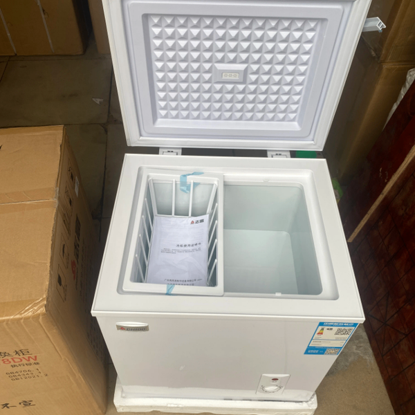 Congélateur Coffre Blanc 118L