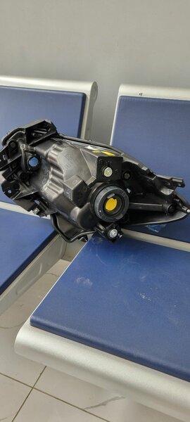 Phare AV Droit DZIRE