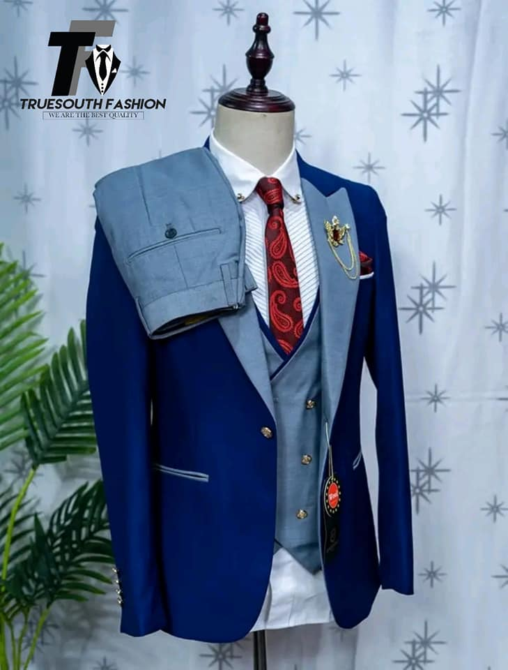 Suit bleu