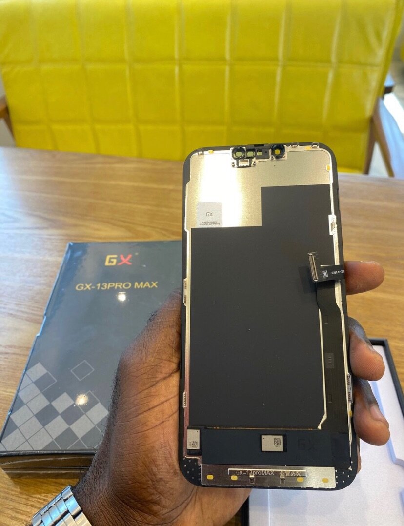 iPhone  13 Pro max Screen