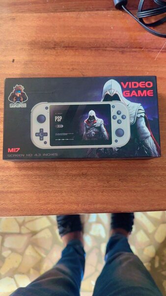 Console de Jeu Portable dispo