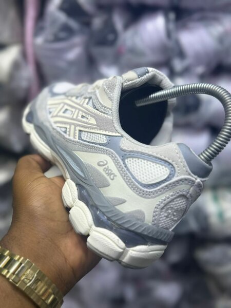 Chaussures de Sport Asics Homme