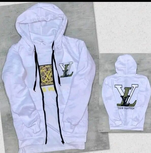 Sweat à capuche blanc stylé