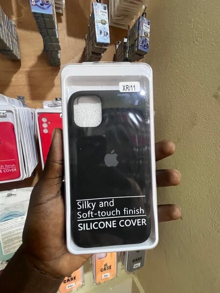 Coque silicone iPhone XR/11