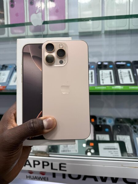 iPhone 16 pro Max 256Go