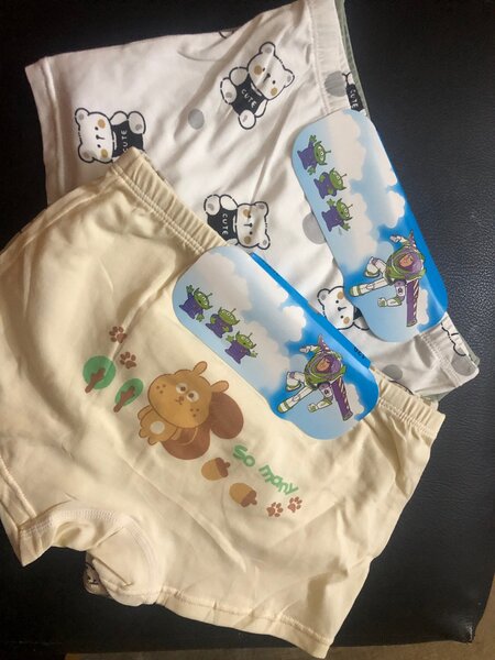 Lot de 2 sous vêtements enfant