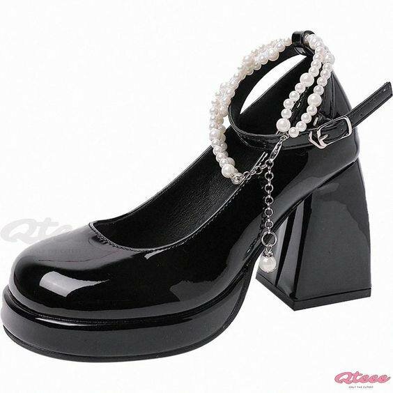 Новая туфли