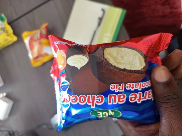 1 carton de  gâteau chocolat