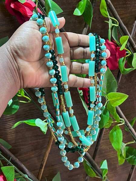 Collier artisanal en perles