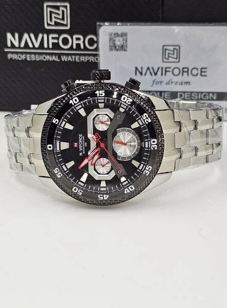 Montre homme Naviforce étanche
