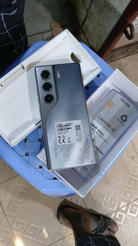 Tecno Camon 40 pro