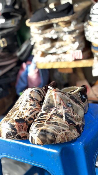 Sabots de jardin camouflage