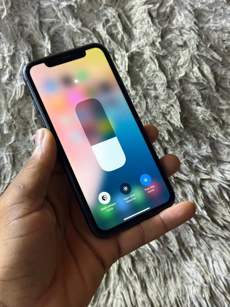 iPhone 11 64GB