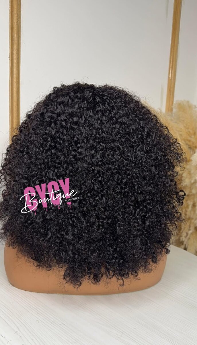 Perruque bouclée noire BXOV