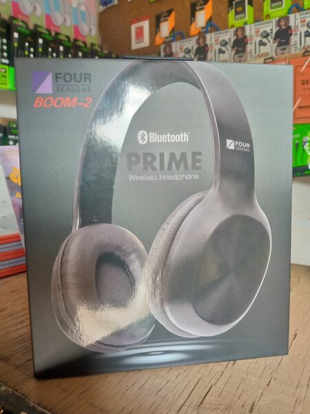 Four Seasons Boom- 2 Headphones