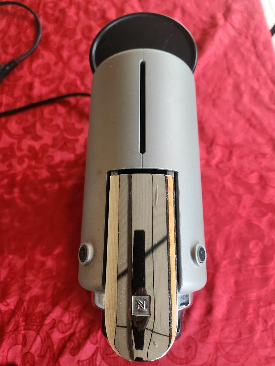 Machine à espresso compacte