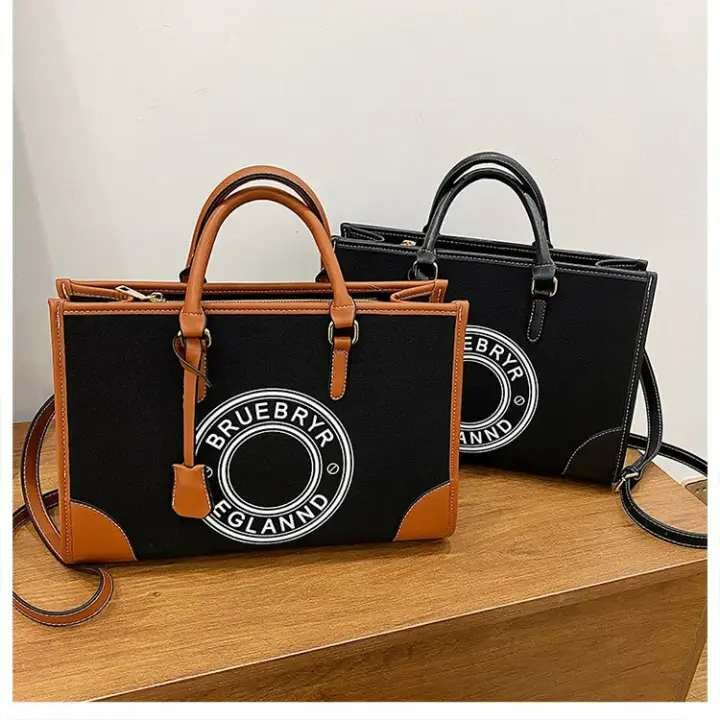 Sac à main chic en toile