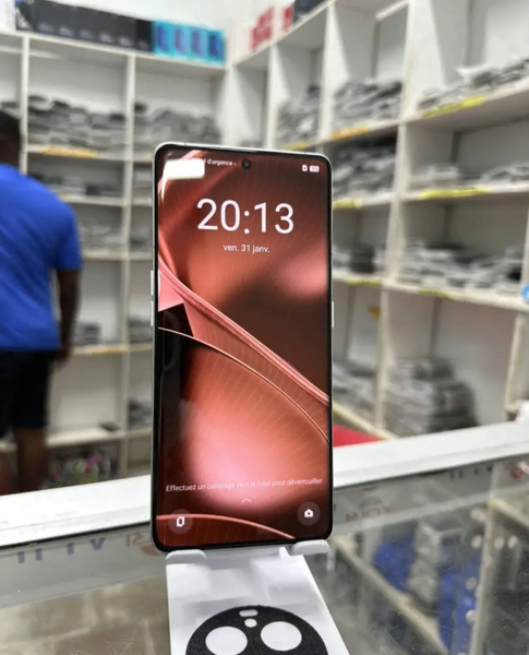 OPPO FIND X6 PRO 256GIGA/24GO