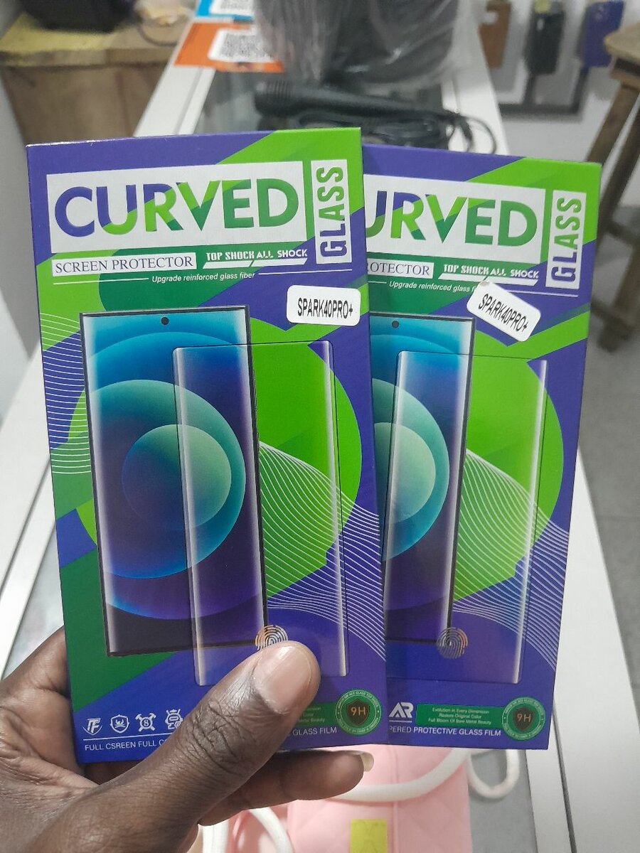 Verr Trempé Courbé Spark40pro+