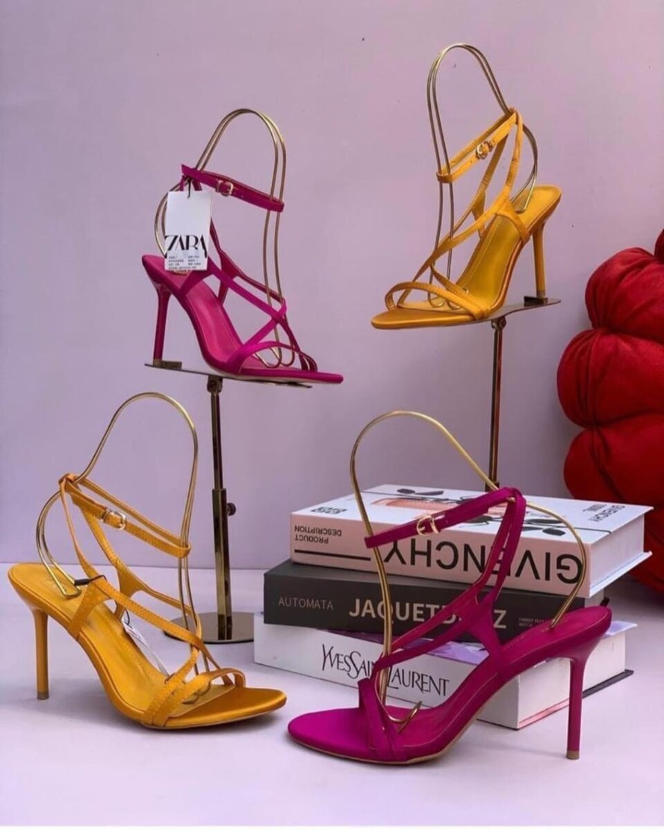 Sandales à talons élégantes femme