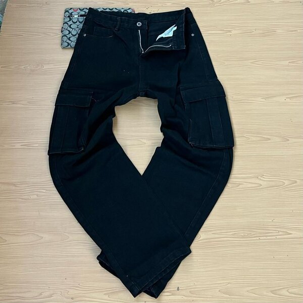 Baggy jeans