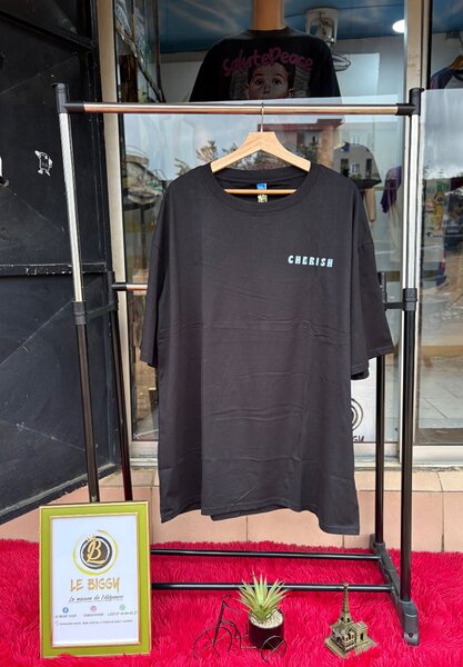 T-shirt noir "Cherish" unisexe