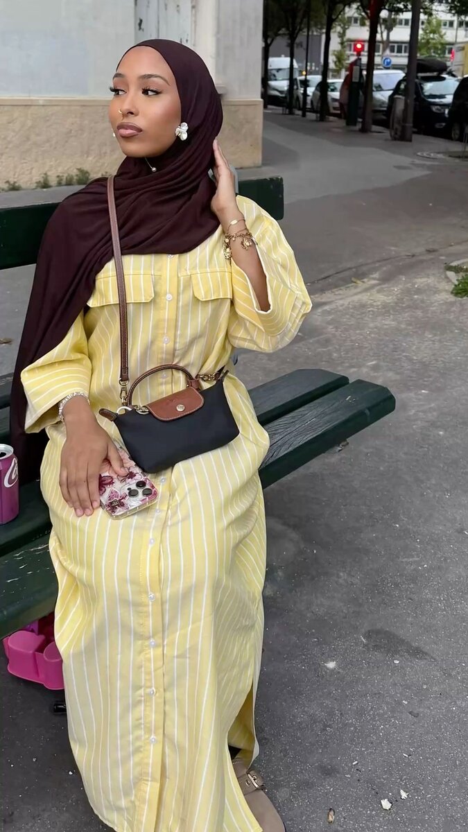 Robe longue à rayures jaunes