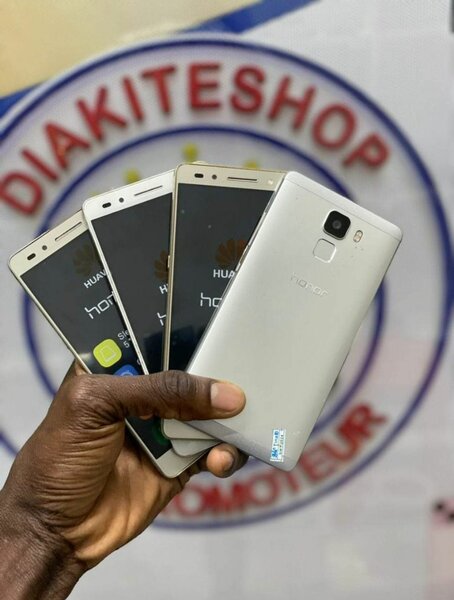 PROMO HUAWEI HONOR 7 (64GB-4RAM)