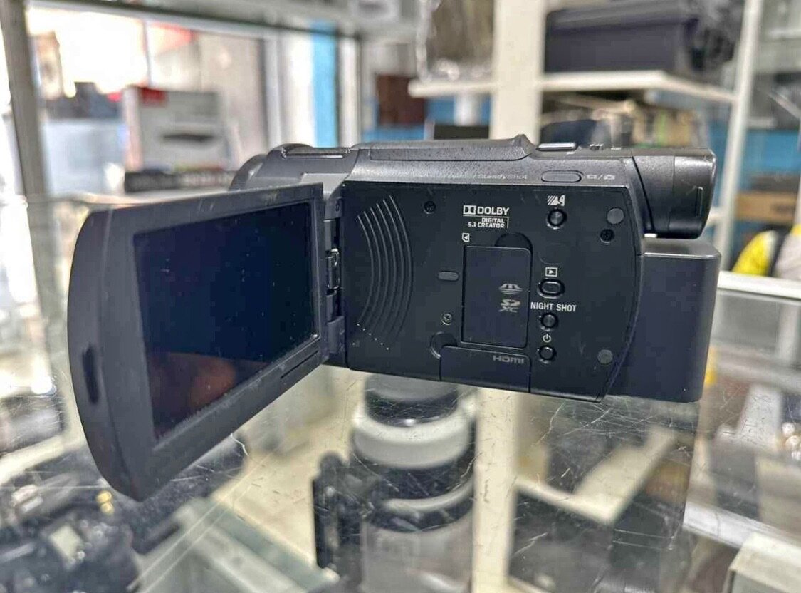 Caméra HD avec écran rotatif