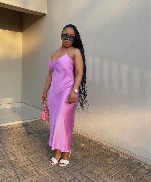 Robe en satin élégante