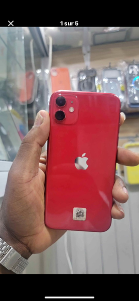 Apple iPhone 11 Rouge