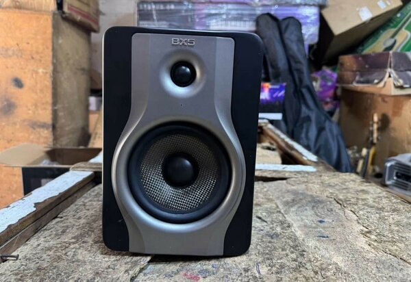 Enceinte de Studio BX5