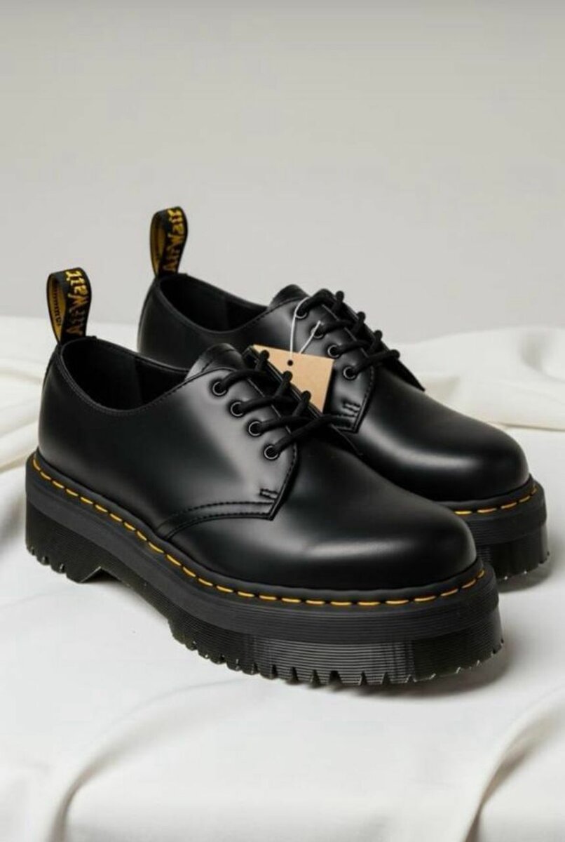 Soulier DR Martens