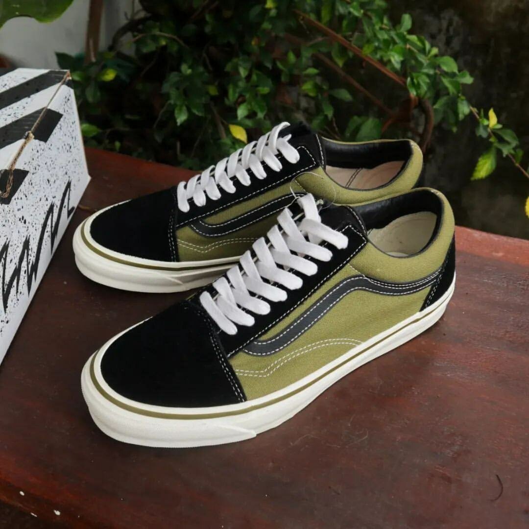 Chaussures originales