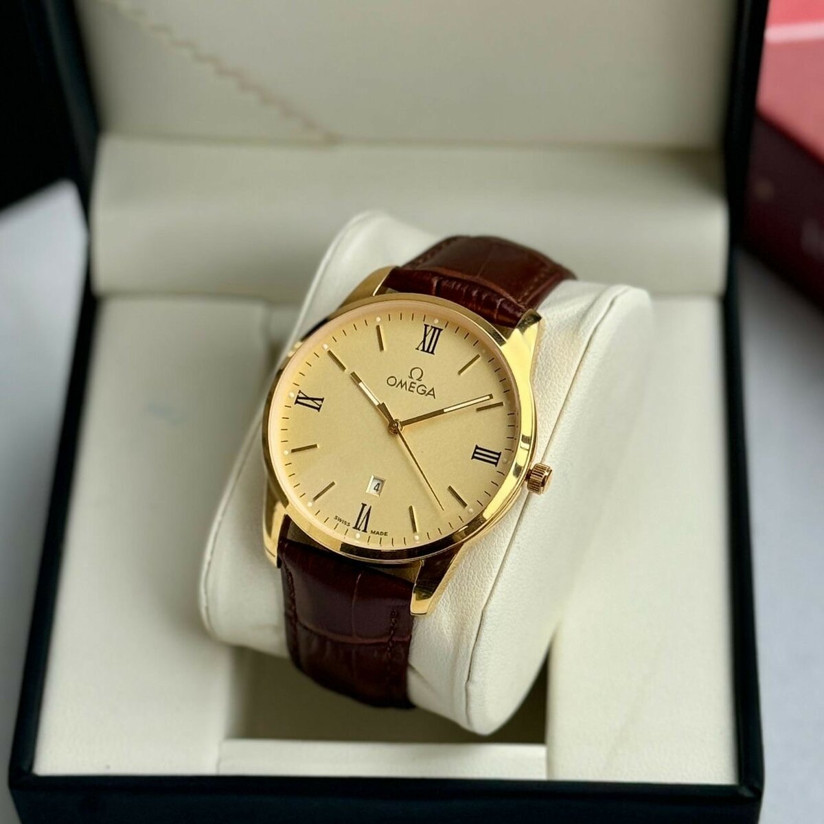 Classic leather watch