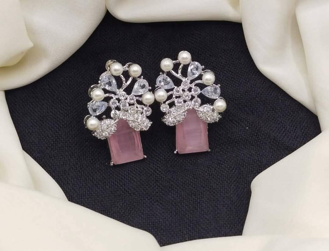 Ladies earrings