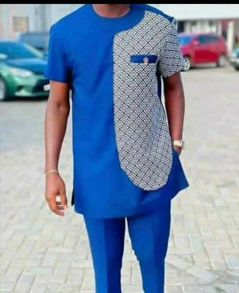 Ensemble africain moderne homme