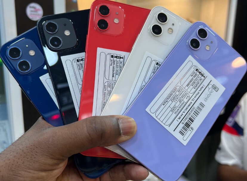 iPhone 12 - Multicouleur