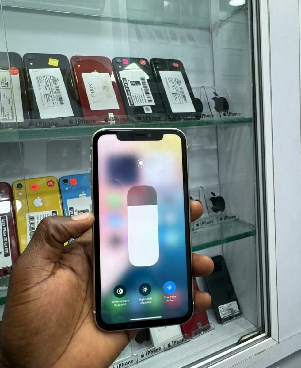 iPhone 11 Blanc Débloqué