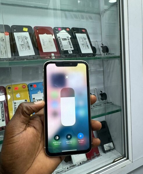 iPhone 11 Blanc Débloqué