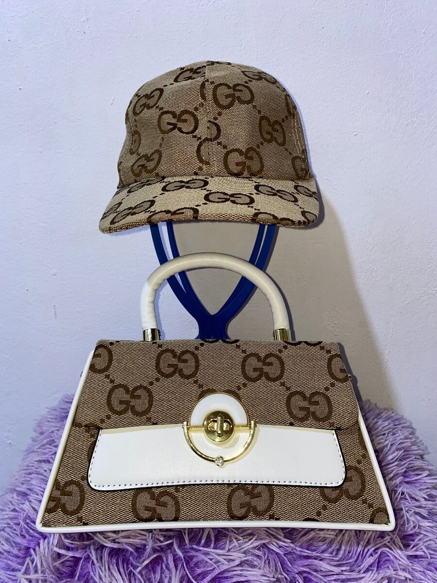 Gucci 2 in 1 set