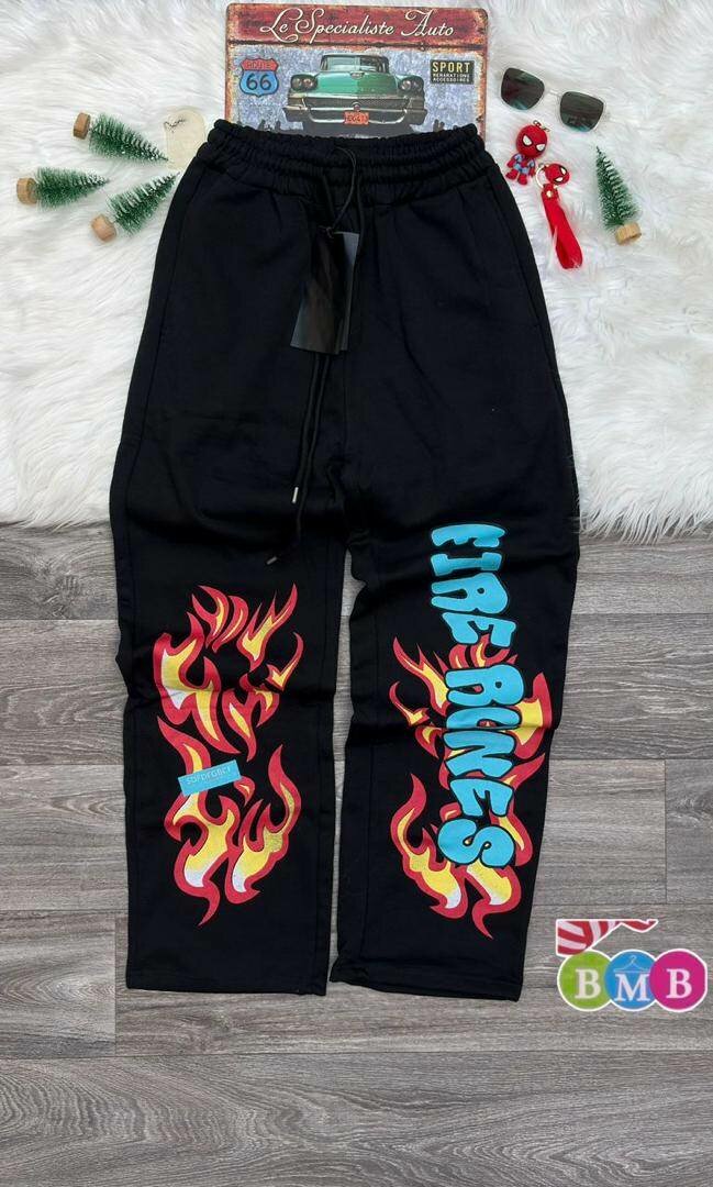 Jogging enflammé stylé