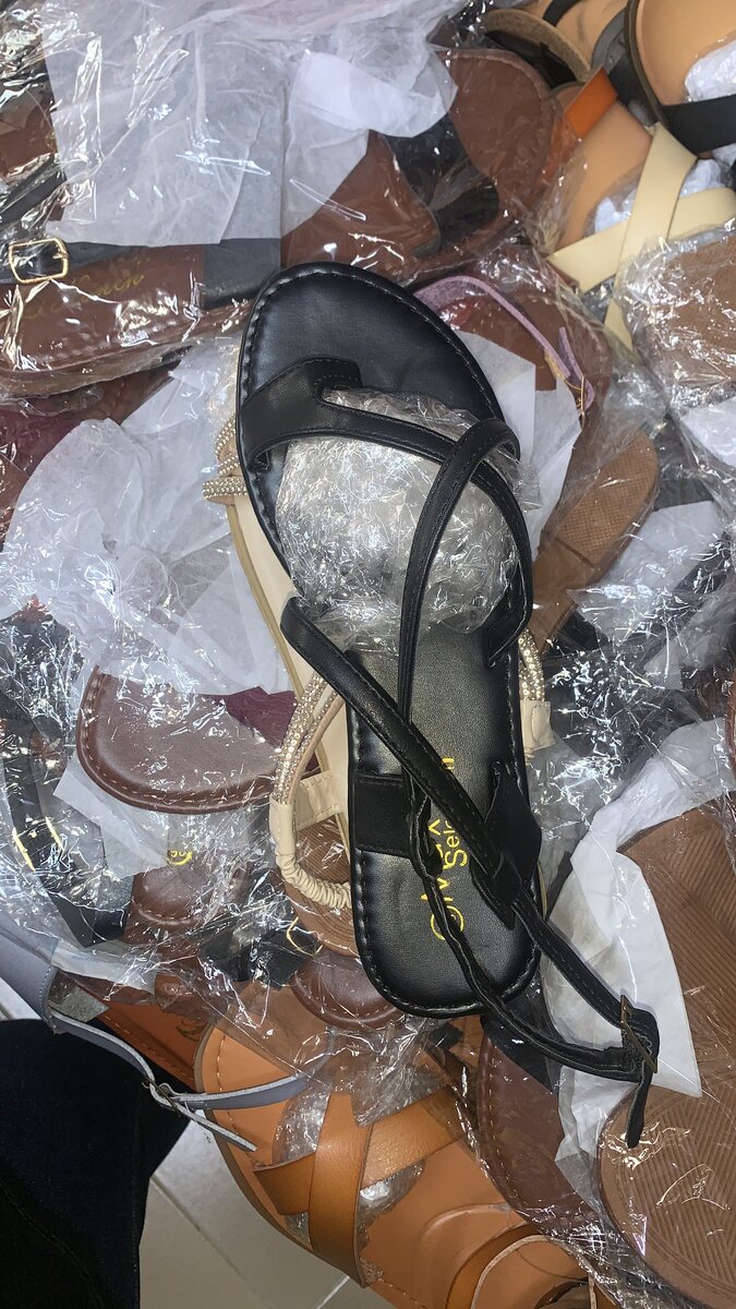 Sandales élégantes strass