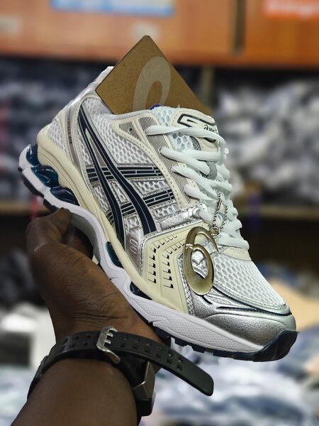 Chaussures de course modernes