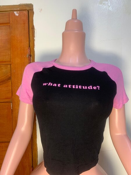 T-shirt attitude noir rose