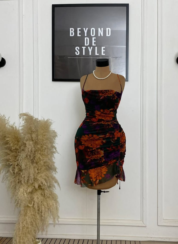 SWEET GIRL SIDE DRAWSTRING DRESS