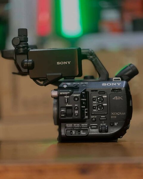 SONY FS5 VIDEO CAMERA